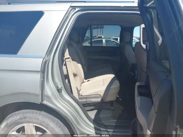 1FMJU1HT2KEA73255 2019 FORD EXPEDITION - Image 8