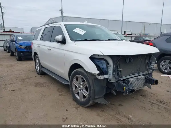 1FMJU1HT3JEA17677 2018 FORD EXPEDITION - Image 1