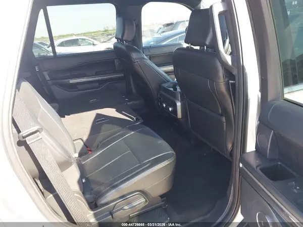 1FMJU1HT3JEA28470 2018 FORD EXPEDITION - Image 8