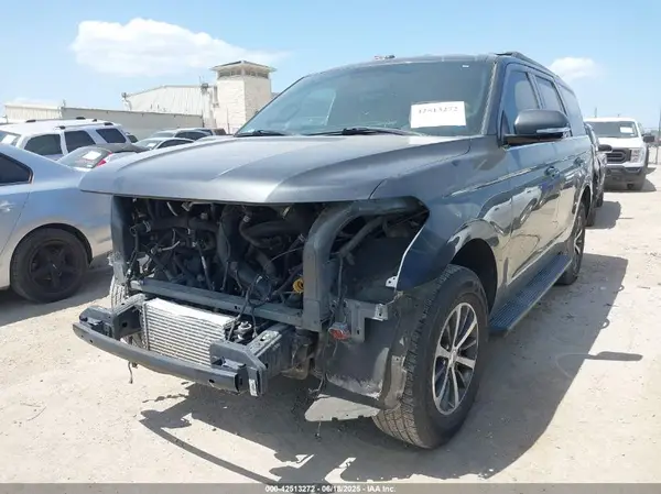 1FMJU1HT3JEA28520 2018 FORD EXPEDITION - Image 2