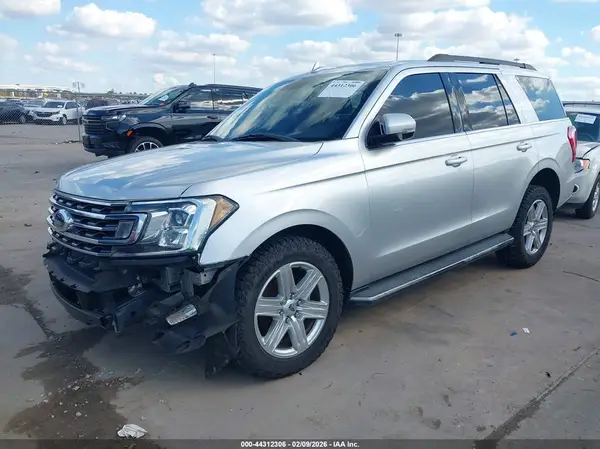 1FMJU1HT3JEA40943 2018 FORD EXPEDITION - Image 2