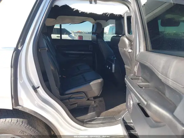 1FMJU1HT3KEA75547 2019 FORD EXPEDITION - Image 8