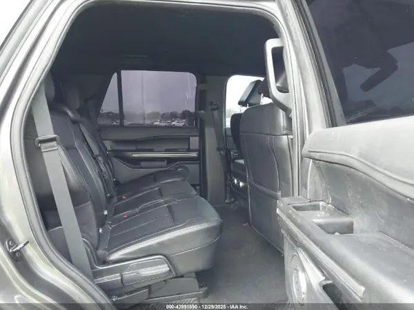 1FMJU1HT3MEA05372 2021 FORD EXPEDITION - Image 8