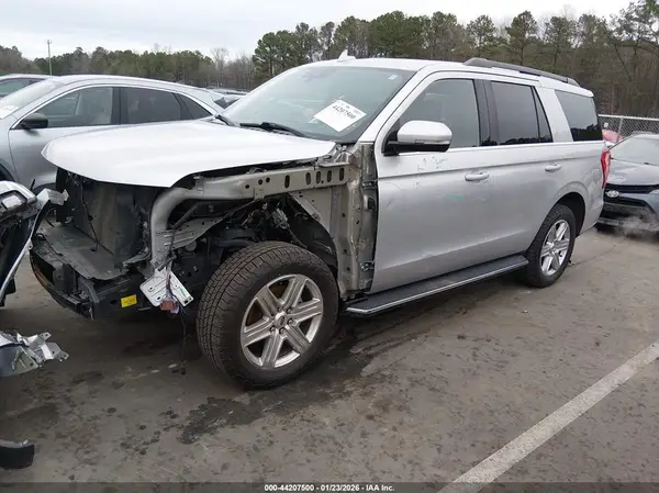 1FMJU1HT4KEA45523 2019 FORD EXPEDITION - Image 2