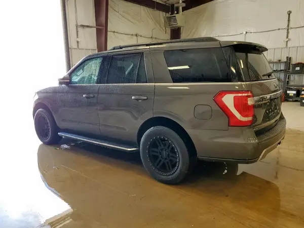 1FMJU1HT4KEA72933 2019 FORD EXPEDITION - Image 2