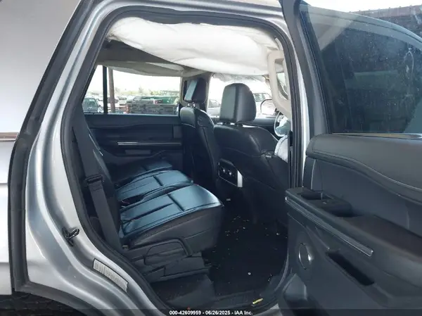1FMJU1HT4NEA67039 2022 FORD EXPEDITION - Image 8