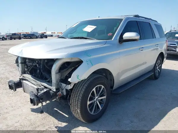 1FMJU1HT5JEA27871 2018 FORD EXPEDITION - Image 2