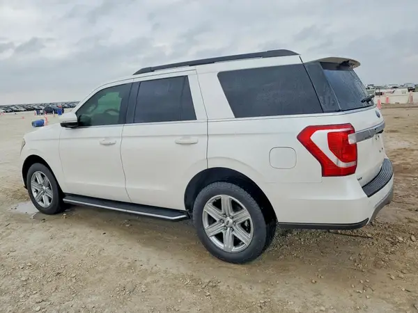 1FMJU1HT5JEA40751 2018 FORD EXPEDITION - Image 2