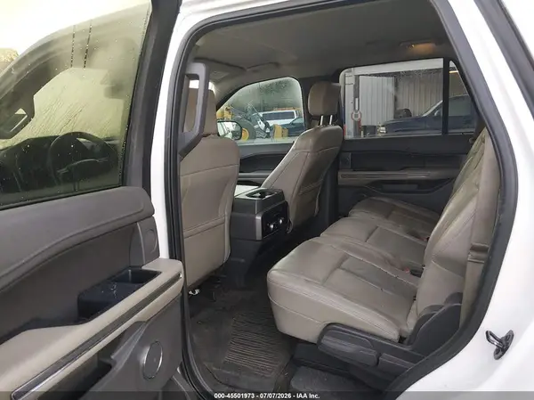 1FMJU1HT6JEA29760 2018 FORD EXPEDITION - Image 8