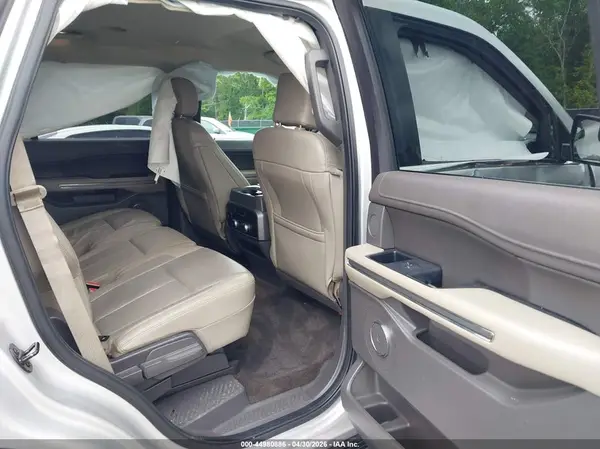 1FMJU1HT6JEA43044 2018 FORD EXPEDITION - Image 8