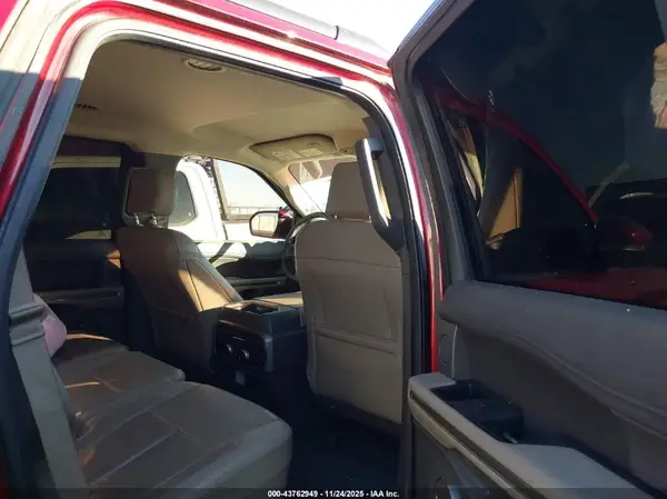 1FMJU1HT6JEA71202 2018 FORD EXPEDITION - Image 8