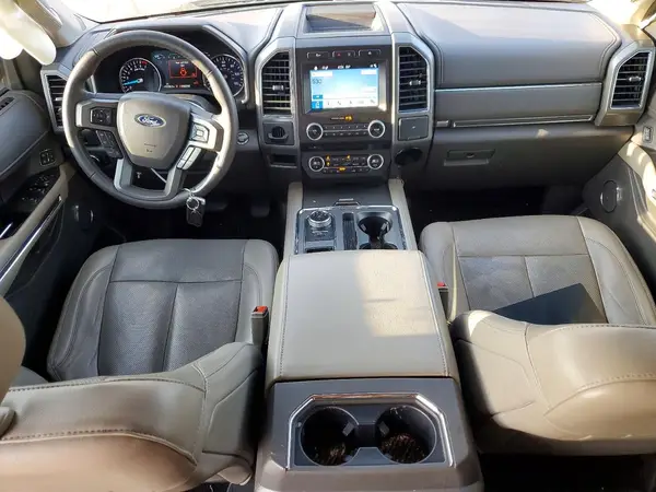 1FMJU1HT6JEA71832 2018 FORD EXPEDITION - Image 8