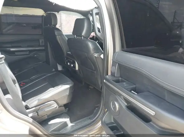 1FMJU1HT6KEA22566 2019 FORD EXPEDITION - Image 8