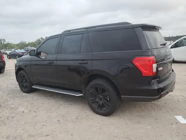 1FMJU1HT6NEA18229 2022 FORD EXPEDITION - Image 2