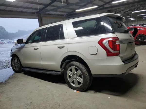 1FMJU1HT7JEA15480 2018 FORD EXPEDITION - Image 2