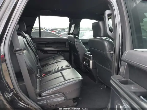 1FMJU1HT7KEA08725 2019 FORD EXPEDITION - Image 8