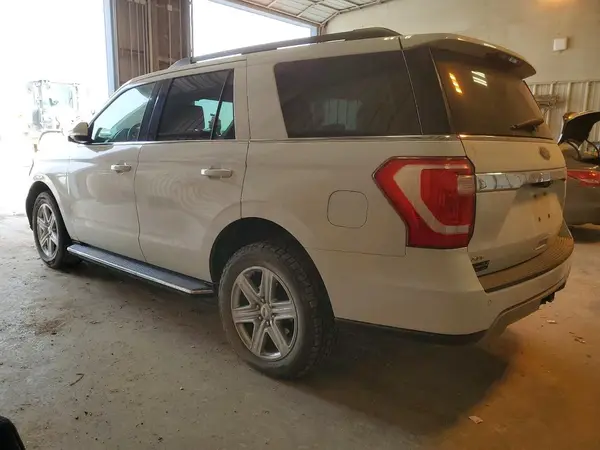 1FMJU1HT7KEA82615 2019 FORD EXPEDITION - Image 2