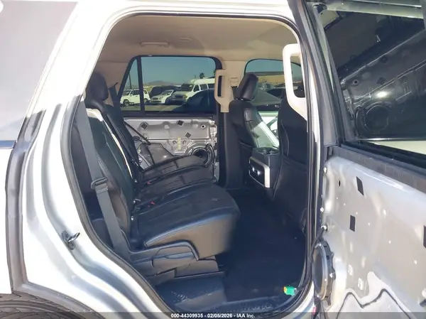 1FMJU1HT7NEA29109 2022 FORD EXPEDITION - Image 8