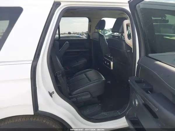 1FMJU1HT7NEA48744 2022 FORD EXPEDITION - Image 8