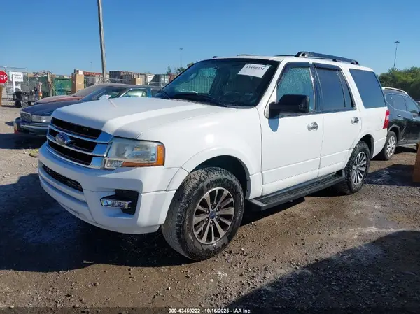1FMJU1HT8GEF28018 2016 FORD EXPEDITION - Image 2