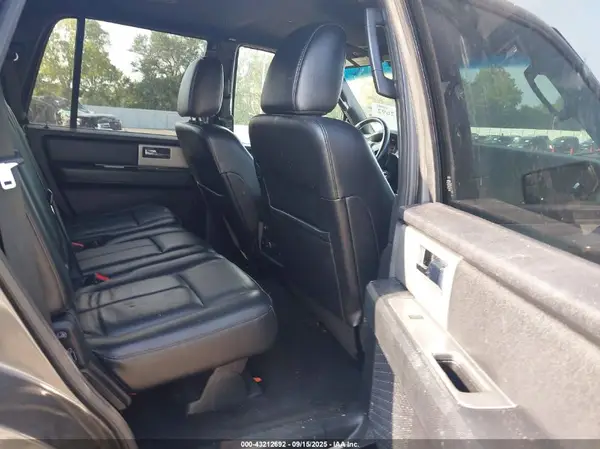 1FMJU1HT8HEA18611 2017 FORD EXPEDITION - Image 8