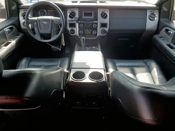 1FMJU1HT8HEA25610 2017 FORD EXPEDITION - Image 8