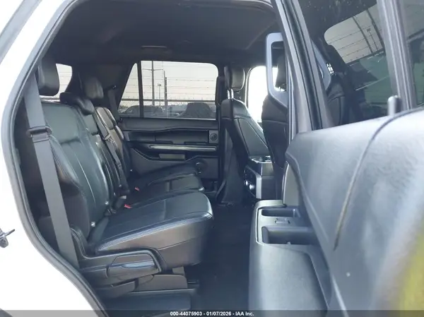1FMJU1HT8JEA23894 2018 FORD EXPEDITION - Image 8