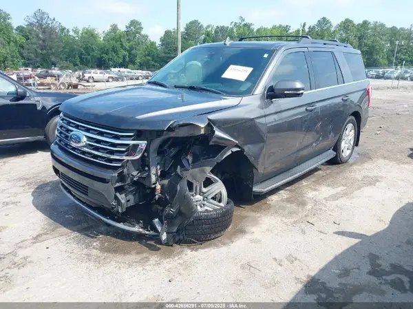 1FMJU1HT8JEA51615 2018 FORD EXPEDITION - Image 2