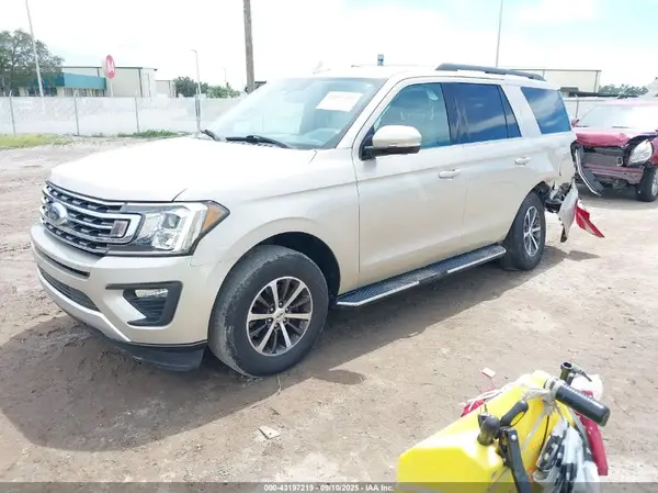 1FMJU1HT8JEA57897 2018 FORD EXPEDITION - Image 2