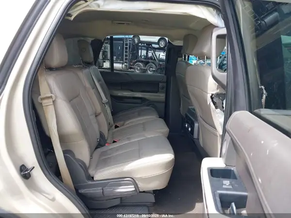 1FMJU1HT8JEA57897 2018 FORD EXPEDITION - Image 8