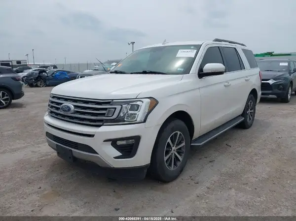 1FMJU1HT8JEA60704 2018 FORD EXPEDITION - Image 2