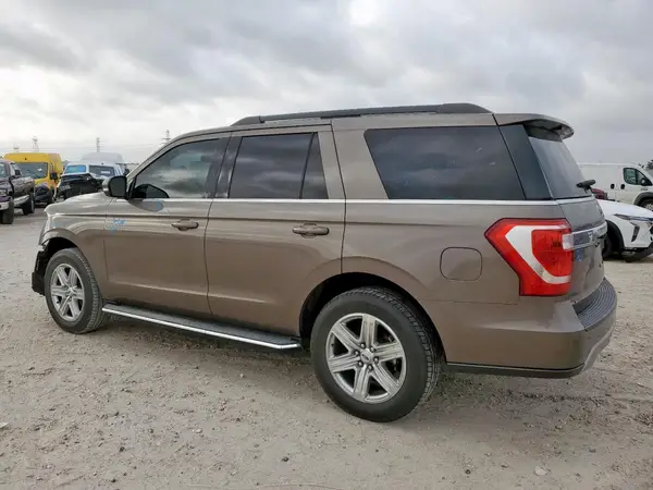 1FMJU1HT8JEA70326 2018 FORD EXPEDITION - Image 2