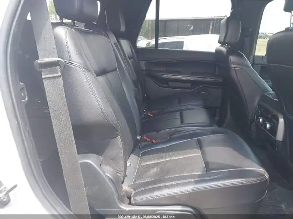 1FMJU1HT8KEA12802 2019 FORD EXPEDITION - Image 8