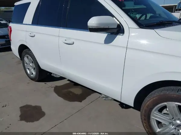 2020 FORD EXPEDITION auction photo 6