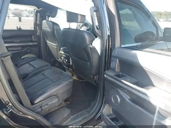1FMJU1HT9KEA06961 2019 FORD EXPEDITION - Image 8
