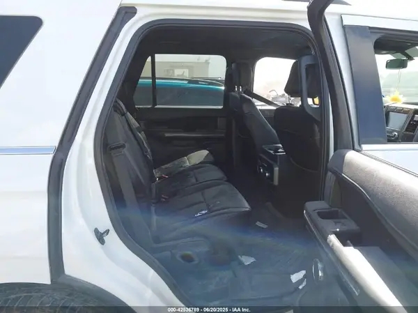 1FMJU1HT9KEA57652 2019 FORD EXPEDITION - Image 8