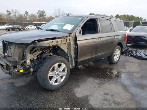 1FMJU1HT9KEA86956 2019 FORD EXPEDITION - Image 2