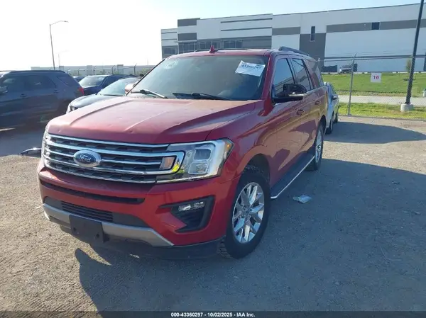 1FMJU1HT9MEA02105 2021 FORD EXPEDITION - Image 2
