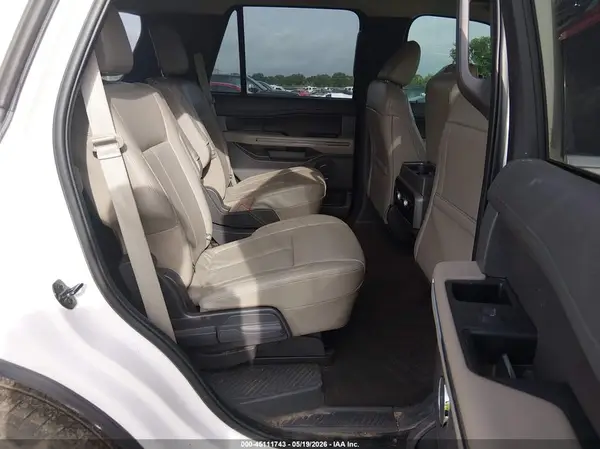 1FMJU1HT9MEA20197 2021 FORD EXPEDITION - Image 8