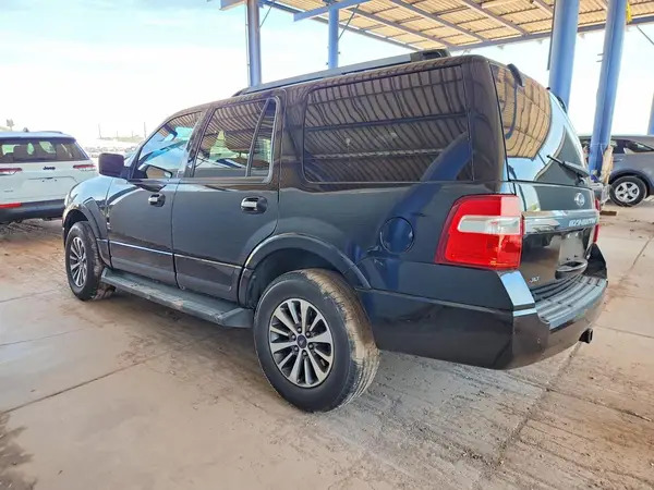 1FMJU1HTXHEA07058 2017 FORD EXPEDITION - Image 2