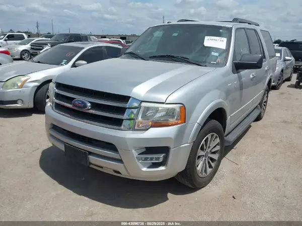 1FMJU1HTXHEA64893 2017 FORD EXPEDITION - Image 2