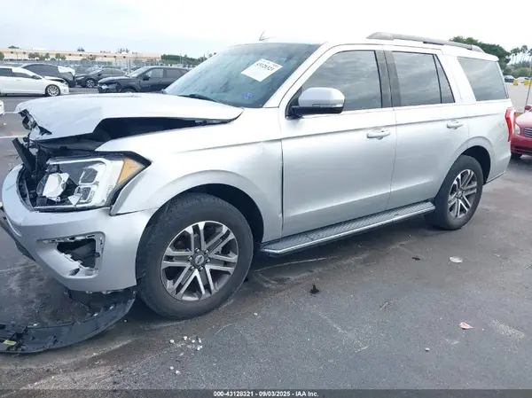 1FMJU1HTXJEA18924 2018 FORD EXPEDITION - Image 2