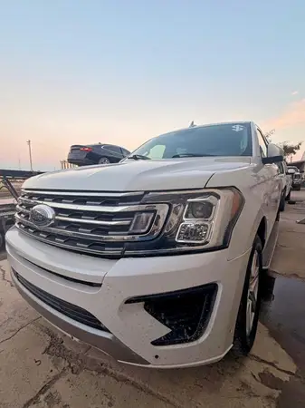 1FMJU1HTXJEA38493 2018 FORD EXPEDITION - Image 2