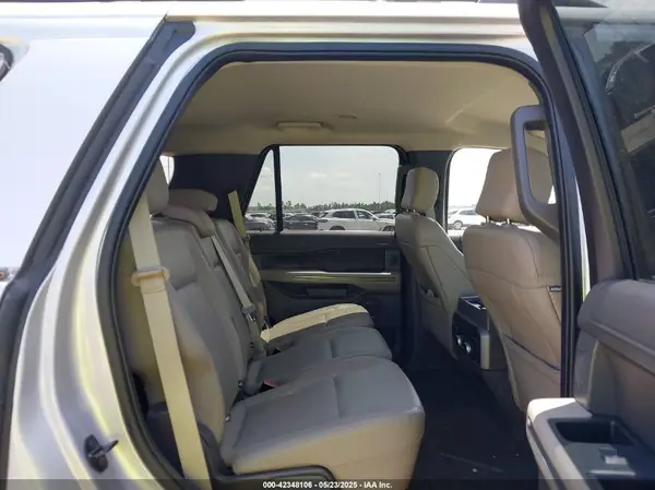1FMJU1HTXKEA16110 2019 FORD EXPEDITION - Image 8