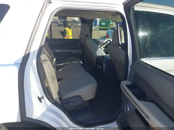 1FMJU1HTXKEA82530 2019 FORD EXPEDITION - Image 8