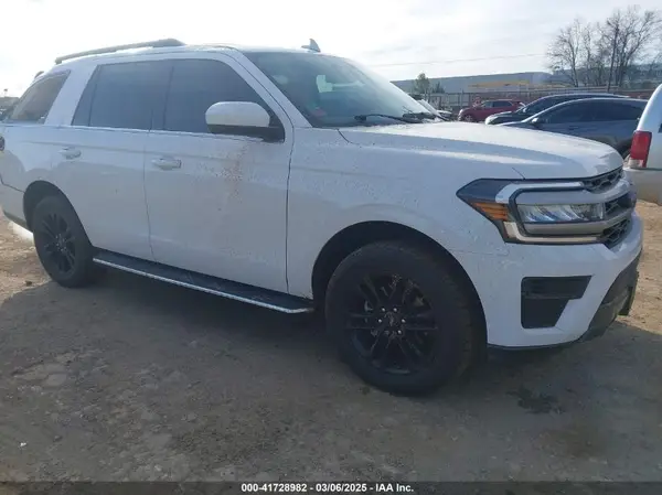 1FMJU1J80PEA10586 2023 FORD EXPEDITION - Image 1