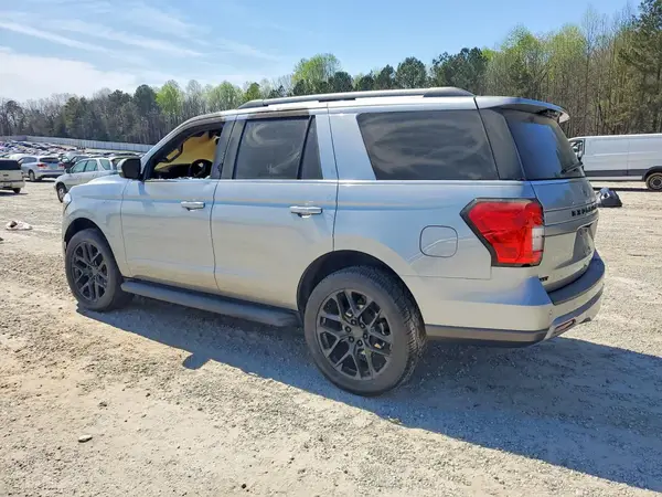 1FMJU1J80REA69351 2024 FORD EXPEDITION - Image 2