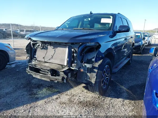 1FMJU1J80REB12151 2024 FORD EXPEDITION - Image 2