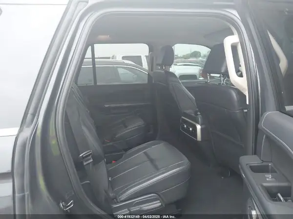 1FMJU1J81REA43051 2024 FORD EXPEDITION - Image 8