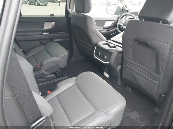 1FMJU1J81SEA23386 2025 FORD EXPEDITION - Image 8